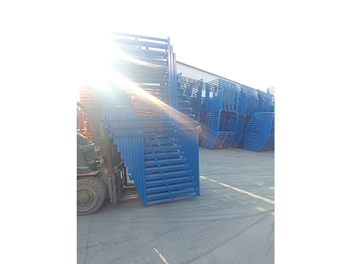 帶護欄式巧固架廠家